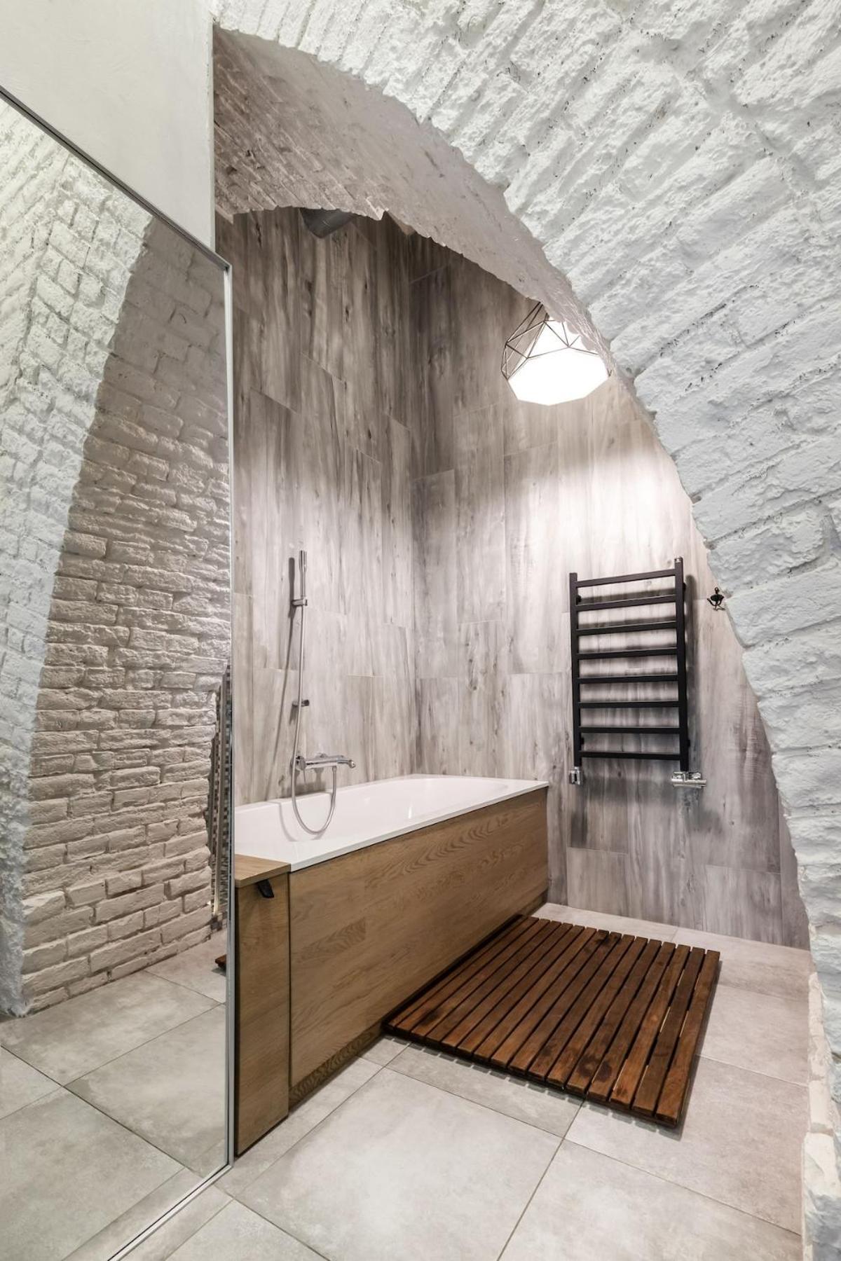 Old Brewery Loft In Paupys By Urban Rent Huoneisto